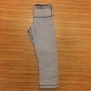 Lululemon Cropped Leggings